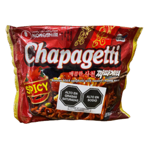 FIDEOS INSTANTÁNEOS CON SALSA DE SOJA PICANTE 137GR